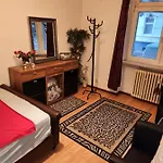 Apartment Hbs, Fewo, Eg, Best- Preis- Leistung, Naehe City, Einzelvermietung Moeglich, 1 Oder 2 Grosse Zimmer, Grosse Kueche, Logga, Bad, Einfach Und Gut Halberstadt