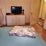 Apartment Hbs, Fewo, Eg, Best- Preis- Leistung, Naehe City, Einzelvermietung Moeglich, 1 Oder 2 Grosse Zimmer, Grosse Kueche, Logga, Bad, Einfach Und Gut