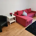 Hbs, Fewo, Eg, Best- Preis- Leistung, Naehe City, Einzelvermietung Moeglich, 1 Oder 2 Grosse Zimmer, Grosse Kueche, Logga, Bad, Einfach Und Gut * Halberstadt
