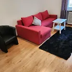 Apartment Hbs, Fewo, Eg, Best- Preis- Leistung, Naehe City, Einzelvermietung Moeglich, 1 Oder 2 Grosse Zimmer, Grosse Kueche, Logga, Bad, Einfach Und Gut