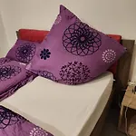 Hbs, Fewo, Eg, Best- Preis- Leistung, Naehe City, Einzelvermietung Moeglich, 1 Oder 2 Grosse Zimmer, Grosse Kueche, Logga, Bad, Einfach Und Gut Apartment Halberstadt