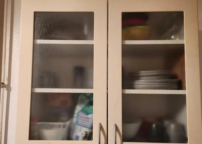 아파트 Hbs, Fewo, Eg, Best- Preis- Leistung, Naehe City, Einzelvermietung Moeglich, 1 Oder 2 Grosse Zimmer, Grosse Kueche, Logga, Bad, Einfach Und Gut *